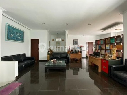 Dijual Rumah Di Sayap Gatot Subroto Bandung Ada Kolam Renang 5