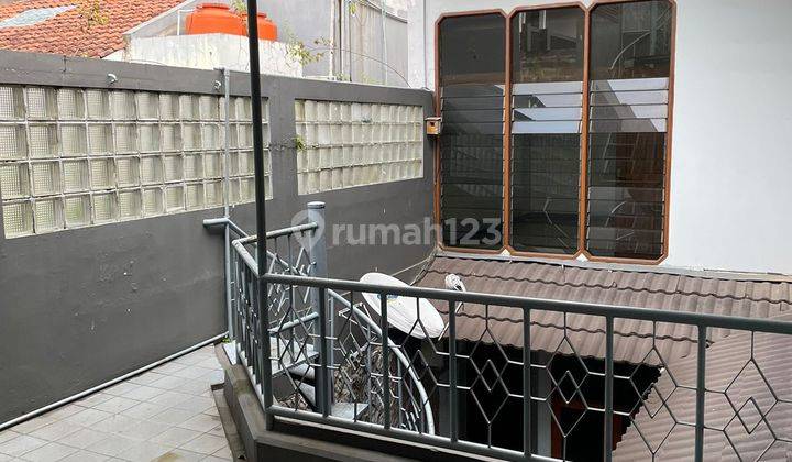Disewakan Rumah Sayap Burangrang Bandung 2