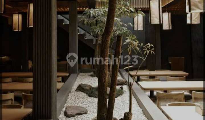 Jual tempat usaha sayap riau/dago