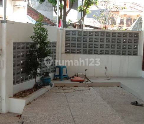 Dijual Rumah Hoek Sayap Lengkong  2