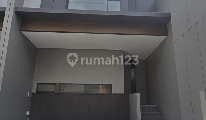 Rumah Baru Modern Minimalis 2 Lantai di Setraduta Grande Corner Rumah Baru Modern Minimalis 2 Lantai di Setraduta Grande Corner