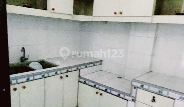 3-Storey Shop House on Mainroad Mekarwangi 2