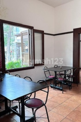 Rumah Strategis Cocok Untuk Cafe Di Sayap Riau 2