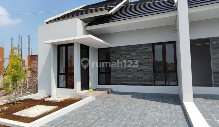 Rumah Baru Minimalis Moderen  Daerah Kopo Ketapang, Bandung 2