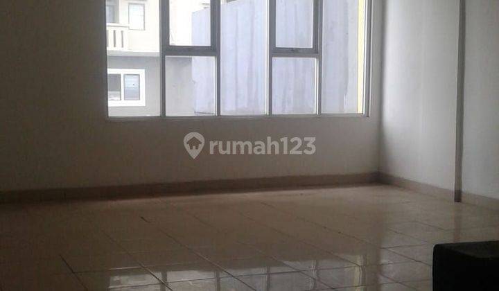 Ruko di Cicadas ahmad yani komplek apartemen gateway 2