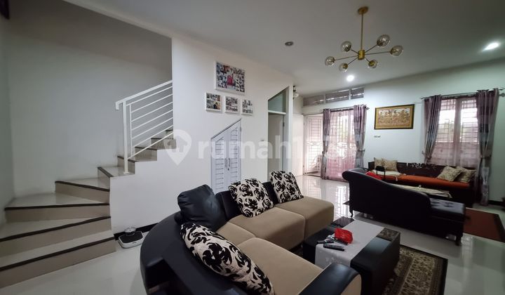 Rumah Minimalis 2 Lantai Taman Kopo Indah 5 Dekat Tol Margaasih