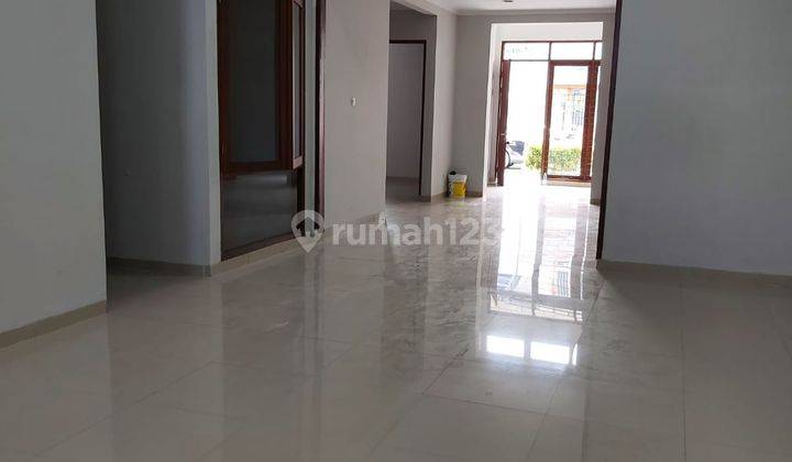 Rumah Minimalis di Komplek Cherryfield Buahbatu Dekat Stt Telkom 2