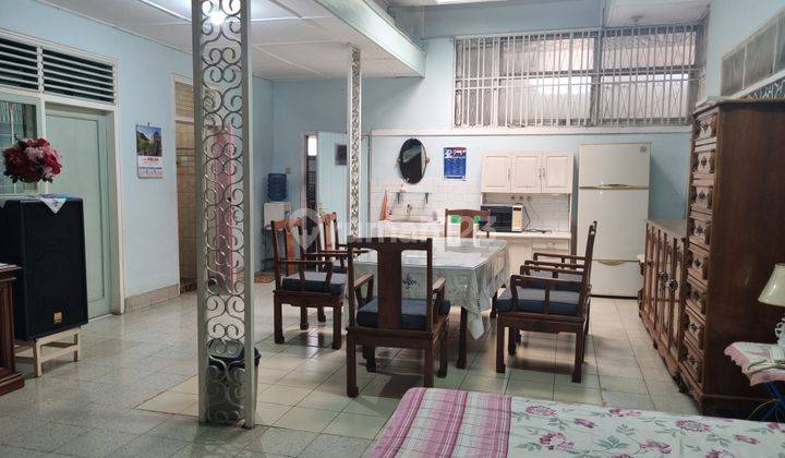 Rumah Vintage Pusat Kota Sayap Braga Bandung 2