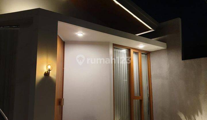 Rumah Lux Taman Holis Indah Lokasi Nyaman Jalan Lebar 1