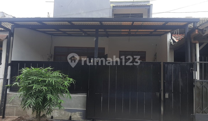 Taman Kopo Indah 2 Rumah Dijual Siap Huni Dekat Pasar Segar Taman Kopo Indah 2 Rumah Dijual Siap Huni Dekat Pasar Segar