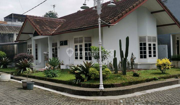 Rumah Dijual Cepat Lokasi Premium Sayap Cipaganti Coblong Bandung 2