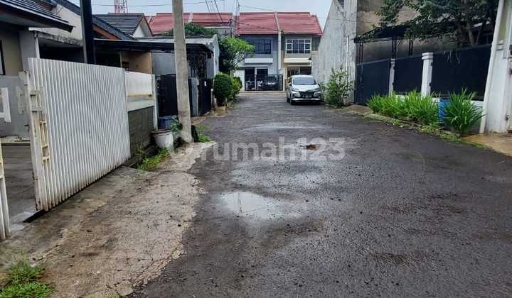 House for Sale, Well-Maintained, Comfortable, in Cisaranten Arcamanik, Bandung 2