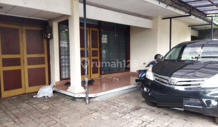 Dijual Rumah Super Strategis Cocok Untuk Kos Kosan di Gegerkalong 2