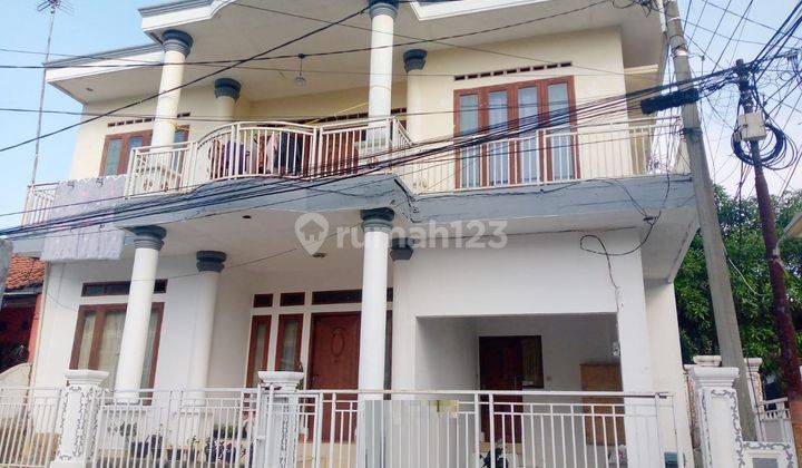 Rumah Dijual Cepat Terawat Adem Nyaman di Manglayang Regency 1