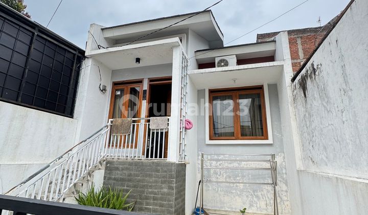 Selling minimalist house in Griya Winaya Complex, Ujungberung Bandung 2