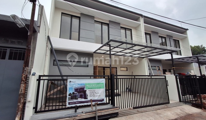 Rumah Baru 2 Lantai Lux di Golf Arcamanik Kota Bandung