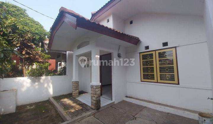 Jual Rumah Lokasi Depan di Komplek Bumi Panyawangan Cileunyi 2