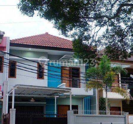 Rumah Dijual Cepat Lokasi Super Strategis di Sayap Riau Bandung 1