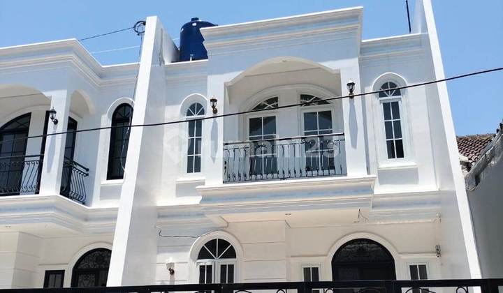 Rumah 2 lantai kualitas bangunan terbaik strategis di Buahbatu Rumah 2 lantai kualitas bangunan terbaik strategis di Buahbatu