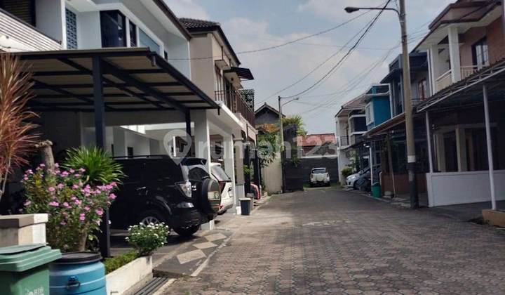 Jual cepat rumah 2 lantai di Cluster Cisaranten Arcamanik Bandung 2