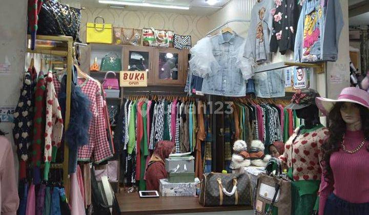 Dijual Cepat Ruang Usaha Super Strategis di Metro Indah Mall 2