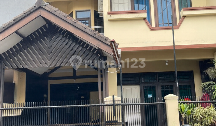 Dijual Rumah Kokoh Siap Huni di Komplek Antapani Kota Bandung
