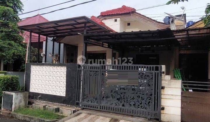 Rumah strategis dekat gerbang utama Komplek Bumi Panyawangan Cileunyi 1