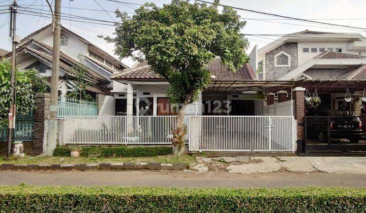 Rumah Dijual Strategis di Gading Regency Soekarnohatta Bandung 2