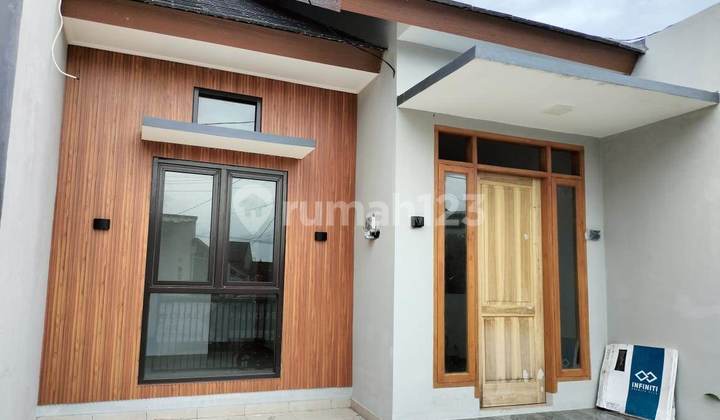 Rumah baru di Cisaranten Kulon Arcamanik Kota Bandung strategis 2