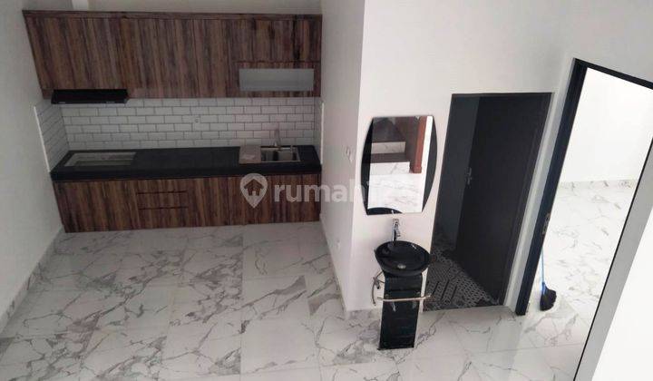 Rumah Baru Klasik Minimalis Modern Di Venesia Sentul City Bogor 2