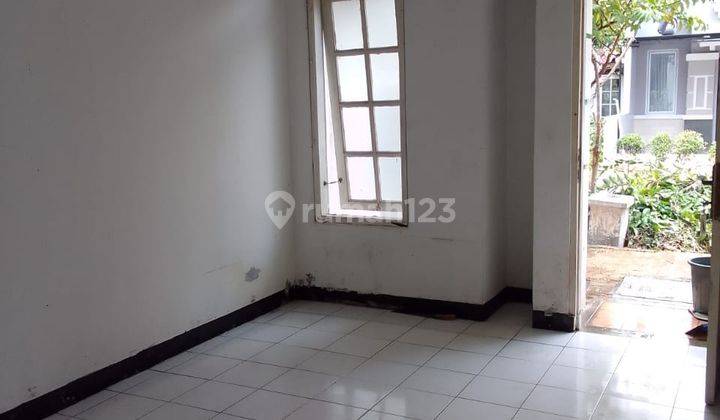 Dijual Murah Rumah Butuh Perapihan Di Taman Victoria Sentul City Bogot 2