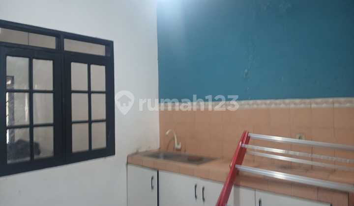 Disewakan Rumah Siap Huni di Cluster Taman Victoria, Sentul City 2