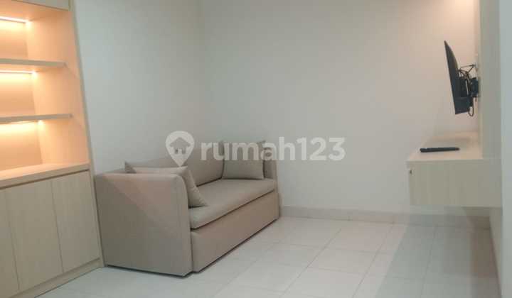 For sale, ready-to-occupy 2-bedroom apartment in Sentul Tower, Sentul City. 2