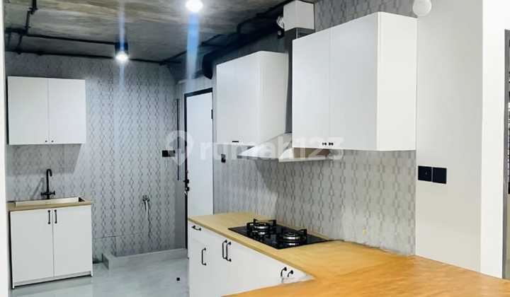 Rumah Siap Huni Dekat Tol Komplek Pondok Kelapa 2