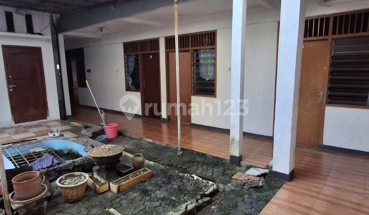 Ready-to-Live House with Boarding Rooms and Pavilion in Cinere 2