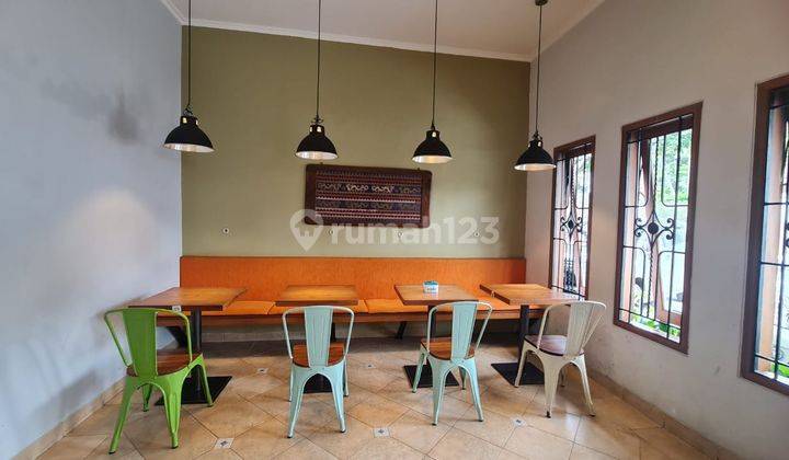 Dijual Rumah Siap Huni di Naripan Cocok Untuk Resto, Rumah Tinggal Atau Cafe 2