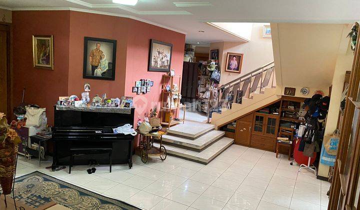 Dijual Rumah Hoek Nyaman 2 Lantai Siap Huni di Sukamulya, Bandung 3
