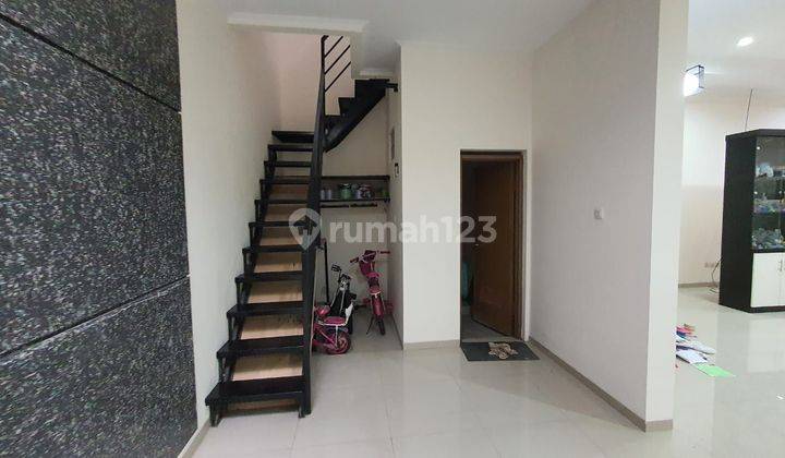 Rumah di Taman Holis Indah 2 Bandung     2