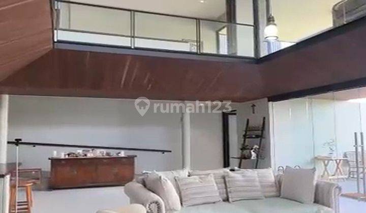 Rumah Lux Mewah di Kota Baru Parahyangan Bandung 2