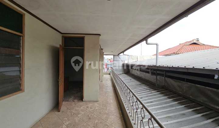 Spacious and Strategic House in Cimahi Spacious and Strategic House in Cimahi