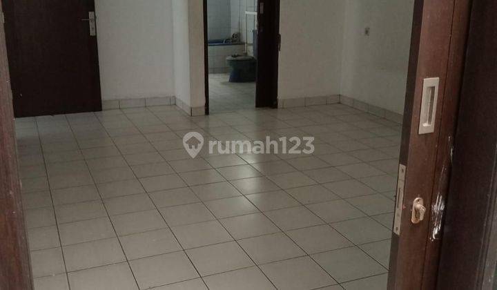 Rumah 2 Lantai Taman Holis Indah 1 Bandung 2