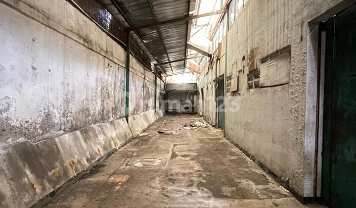 Warehouse for Rent on Mainroad Mahar Martanegara