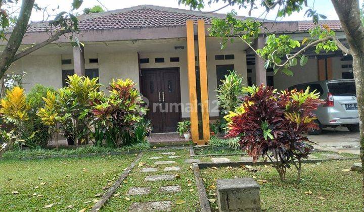 Villa Di jual cepat suasan sejuk asri di cijeruk bogor selatan  2