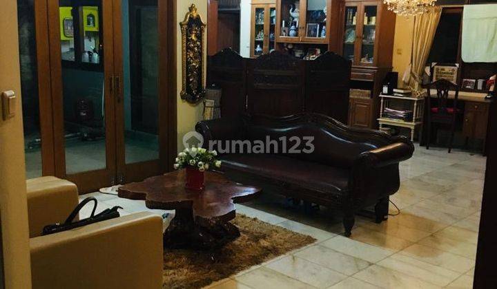 Dijual Rumah 2 Lantai Siap Huni di Simprug Jakarta Selatan 2