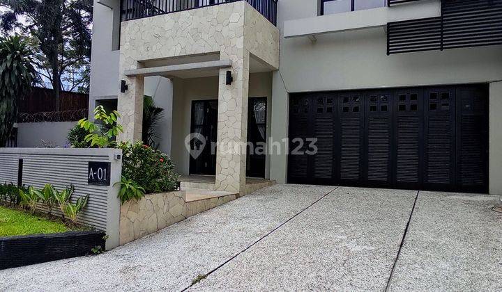 Dijual Rumah Kompleks 2 Lantai di Kebagusan Jakarta Selatan Harga 12,5 M Nego 1