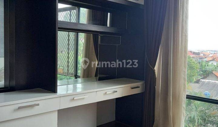 Jual Apartemen Hampton Furnished Mewah 137 Meter Hanya 2,7 M Nego 2