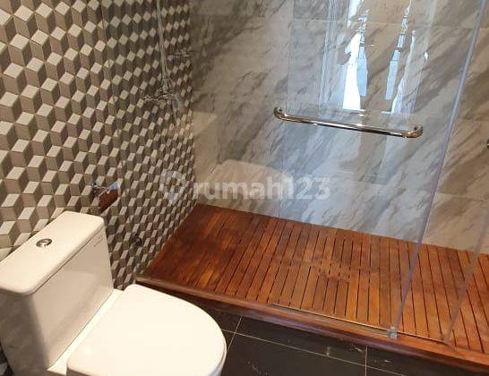 kamar mandi wow apartemen nyaman di golfhill