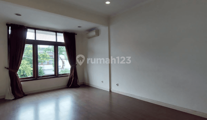 Townhouse Di Cipete Jaksel Luas 350 Meter Harga 8,2m Nego 1