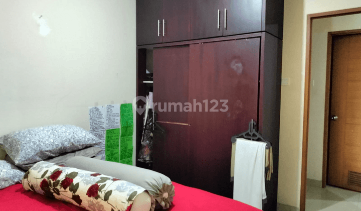 Dijual Apartmen 2 Bedrooms Hampton Park Jakarta Selatan 1,2m Nego 2