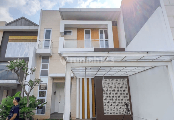 BRANDNEW TOWNHOUSE SISA 1 NEMPEL TB SIMATUPANG HANYA 4,9M NEGO 1